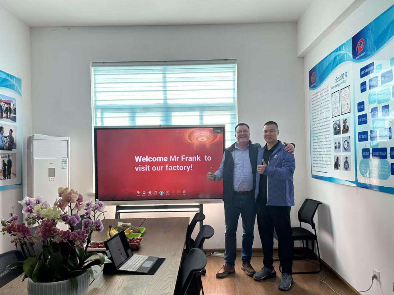 Белгийският клиент посети фабриката два пъти