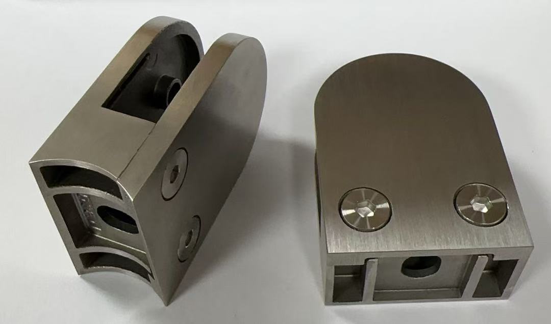 Опечени фитинги от неръждаема стомана стъклени фитинги - стъклени скоби